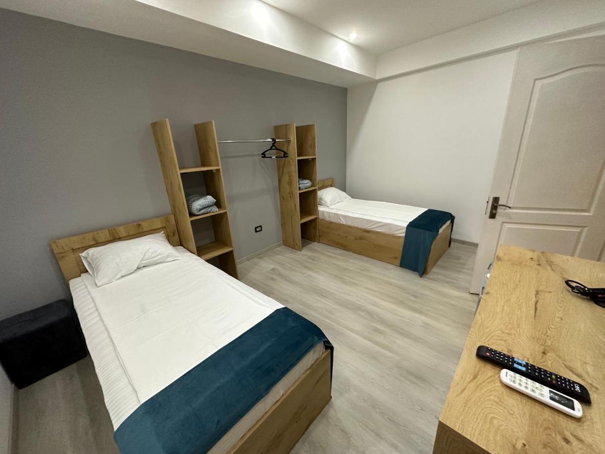 Friendly Hotel エレバン エクステリア 写真